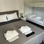 Eleni Hébergement de vacances Kamena Vourla